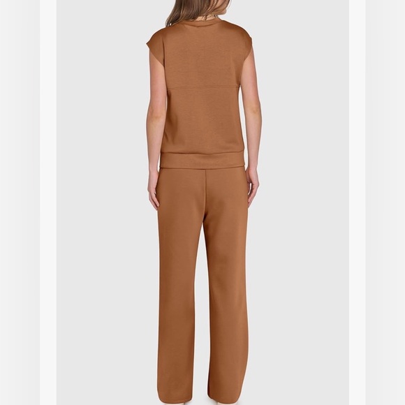 Unbranded Sleeveless Two-Piece Tracksuit - NWOT - Picture 6 of 17